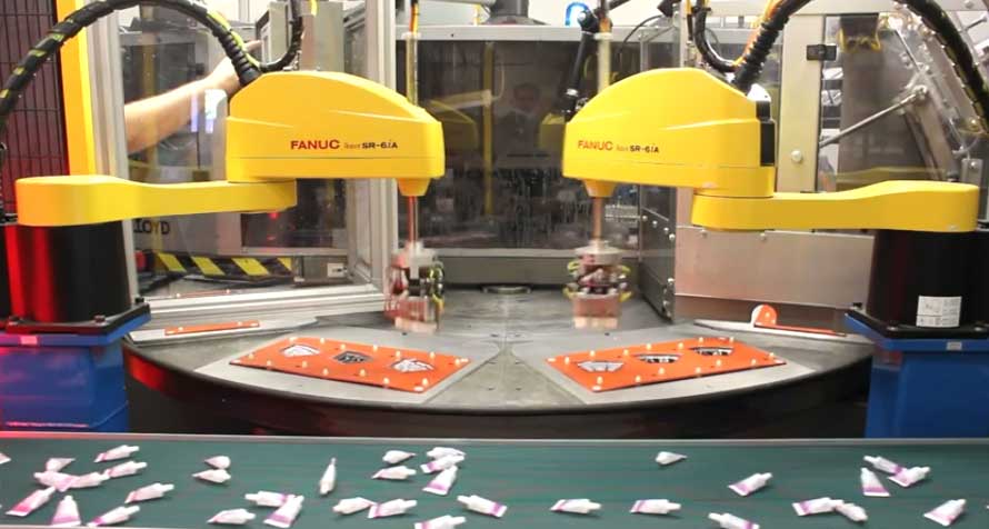 Two FANUC SR-6iA scara robots